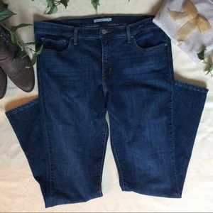 Levi’s 315 Shaping Bootcut Jeans